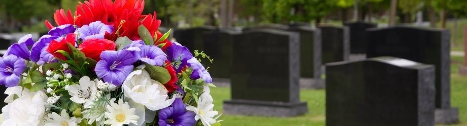 fleurs-decoration-tombe-930x250