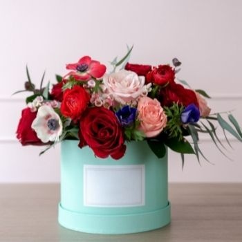 composition-florale-en-coffret-350x350 composition-florale-en-coffret-350x350