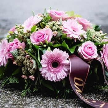 Fleurs de deuil et d'obsèques : comment bien choisir ?