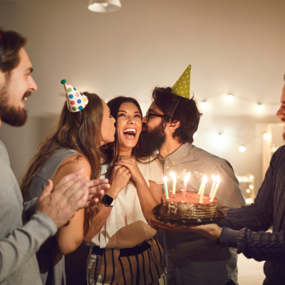 Texte d’anniversaire court et émouvant : les secrets pour toucher le cœur