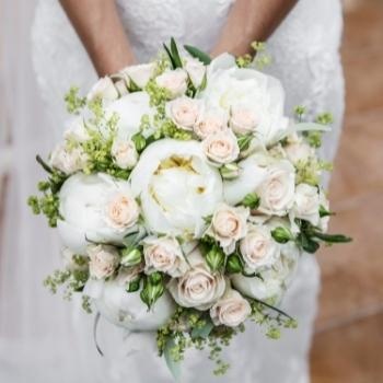 bouquet-fleurs-monochrome-blanc-350x350 bouquet-fleurs-monochrome-blanc-350x350