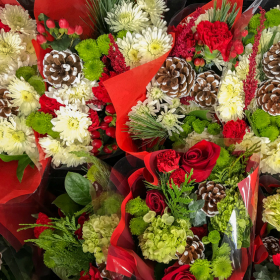 Les tendances florales pour No&euml;l 2025 : id&eacute;es, inspirations et conseils