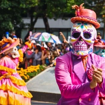 LIRE L'ARTICLE LIRE L'ARTICLE